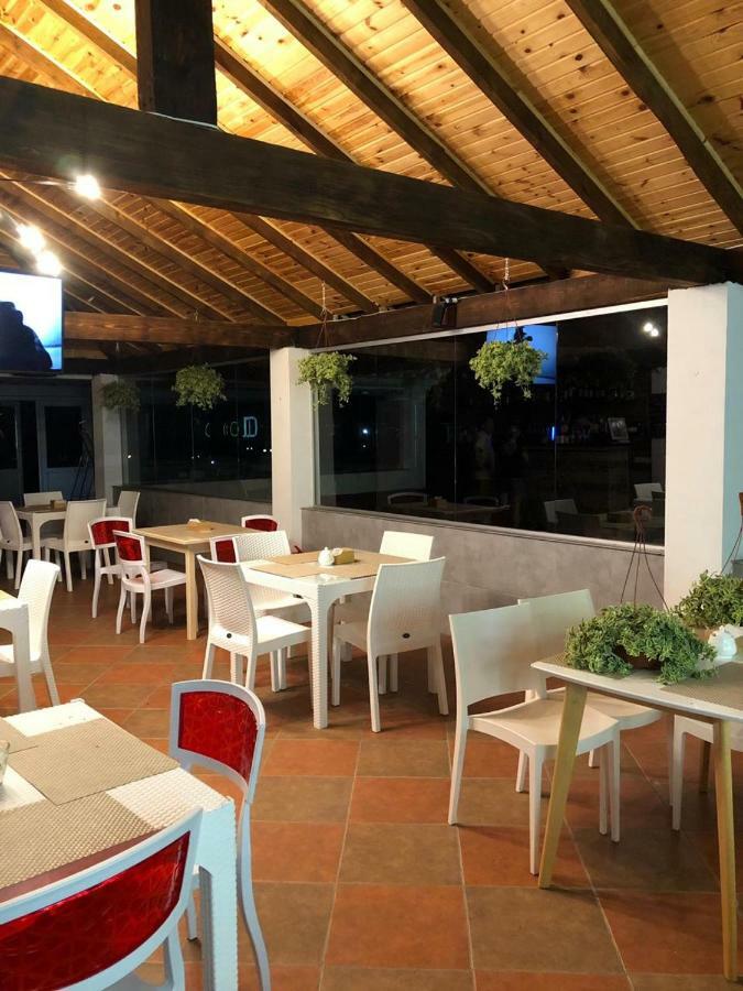 לינה וארוחת בוקר זאטוקה Kauri מראה חיצוני תמונה